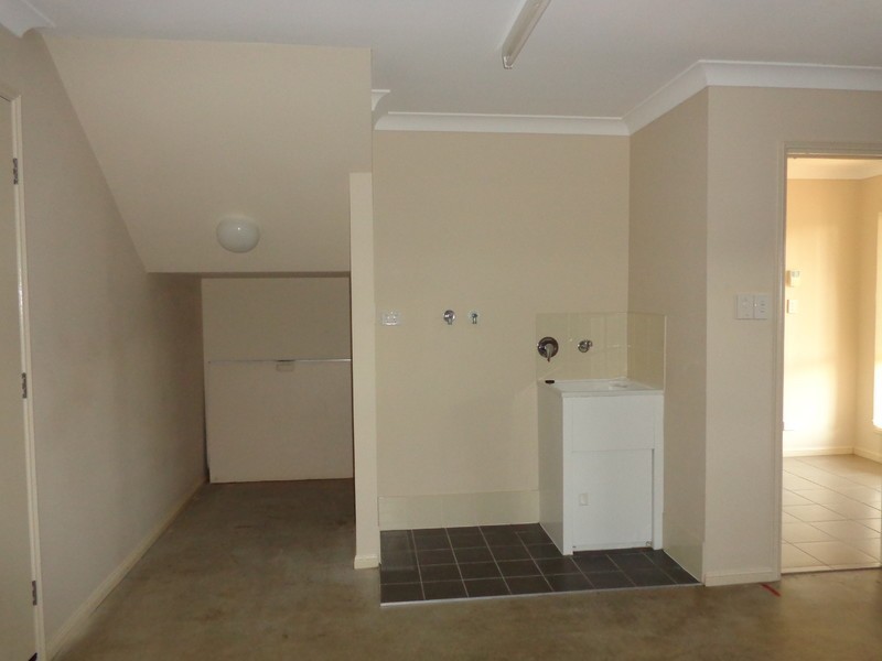 24 Parkview Drive, Springfield Lakes QLD 4300