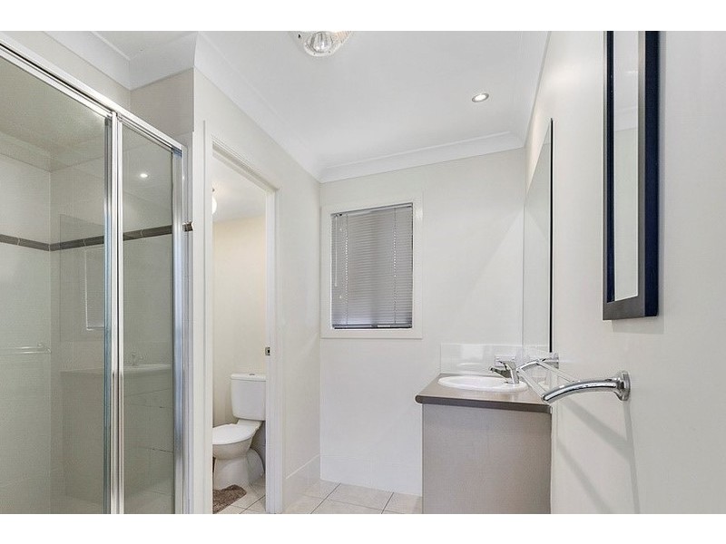 6 Shearwater Street, Cleveland QLD 4163