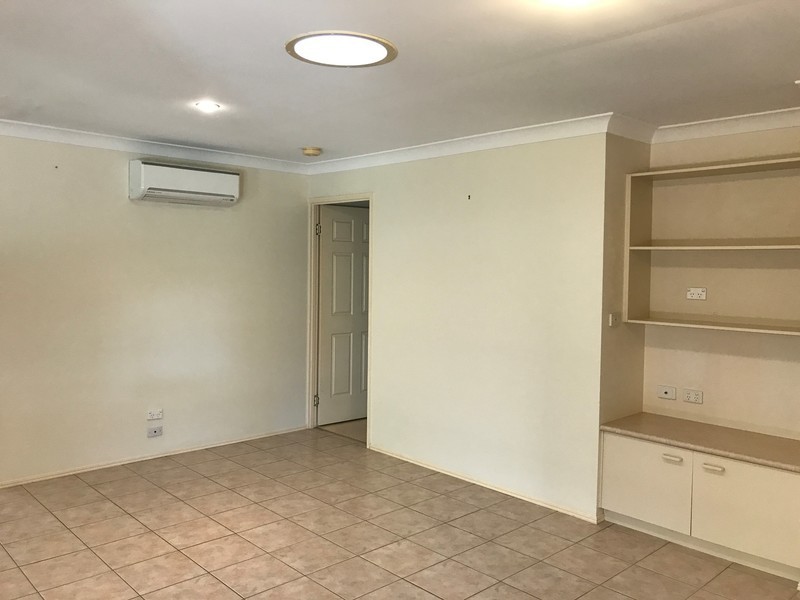 38 School Road, Victoria Point QLD 4165