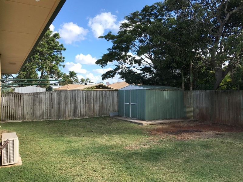 38 School Road, Victoria Point QLD 4165