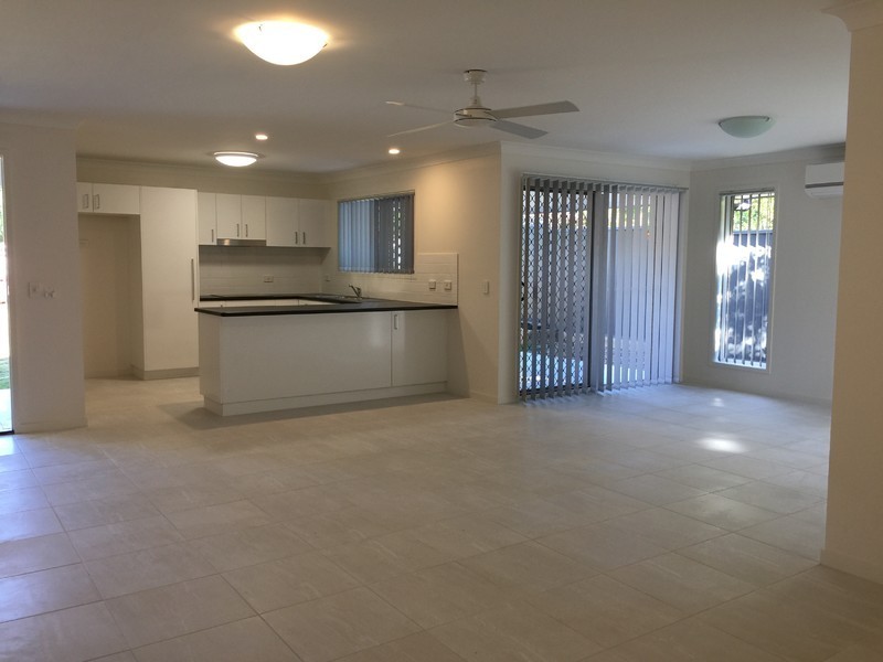 1/31 Willard Road, Capalaba QLD 4157