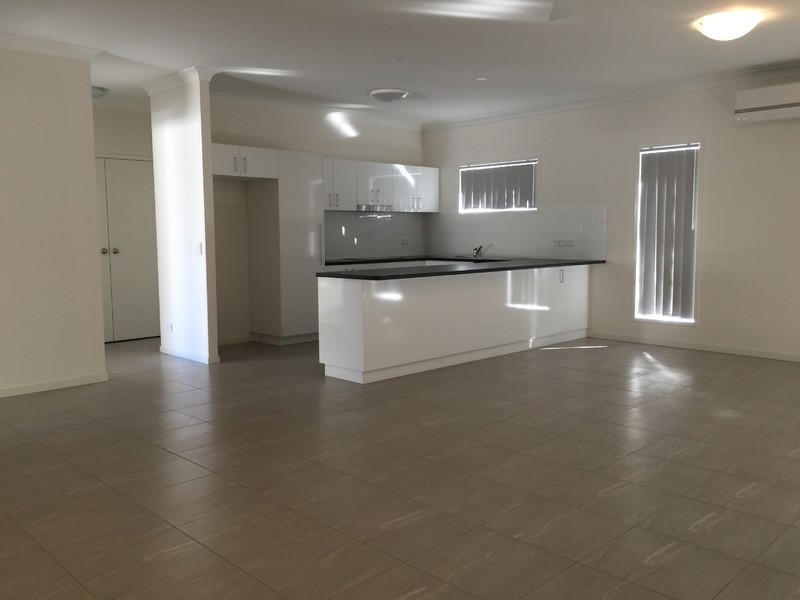 2/31 Willard Road, Capalaba QLD 4157