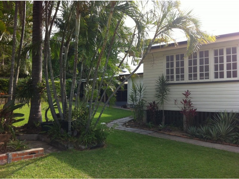 31 Glindemann Drive, Holland Park QLD 4121