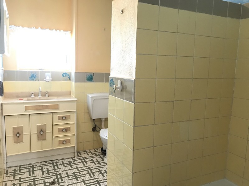 2/12 Murlong Crescent, Palm Beach QLD 4221