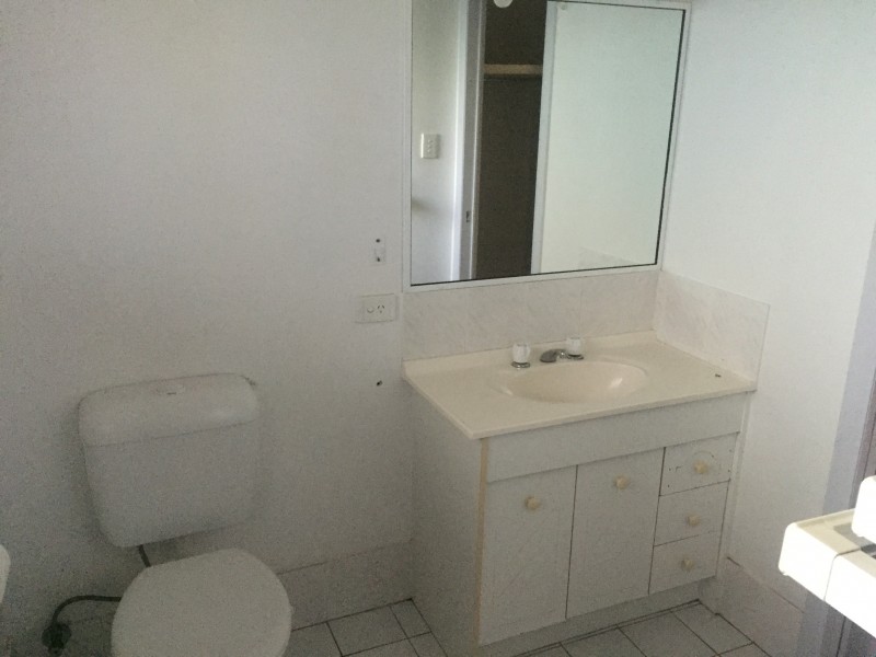 69 Sunshine Drive, Cleveland QLD 4163