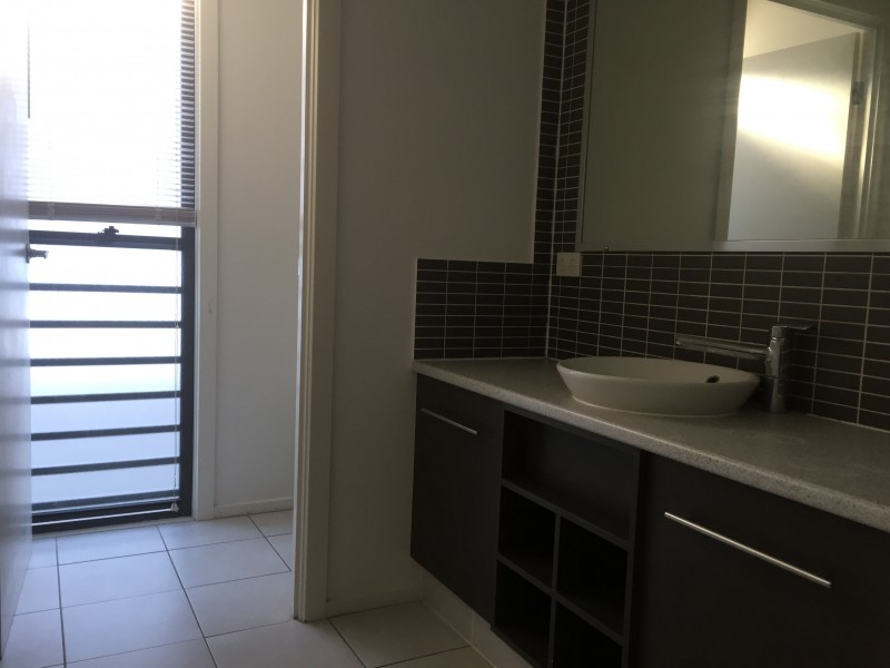 22 Booran Street, Lota QLD 4179
