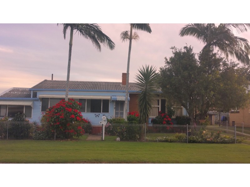 28 Base Street, Victoria Point QLD 4165