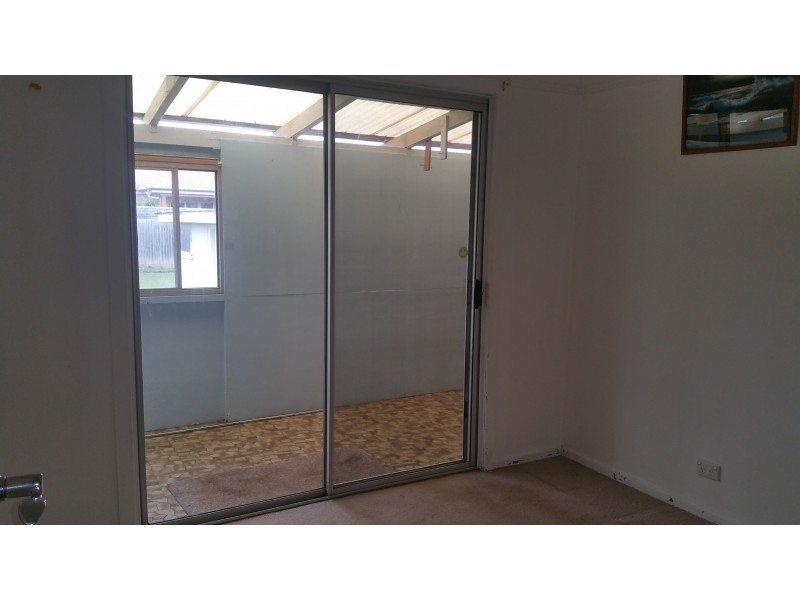 28 Base Street, Victoria Point QLD 4165