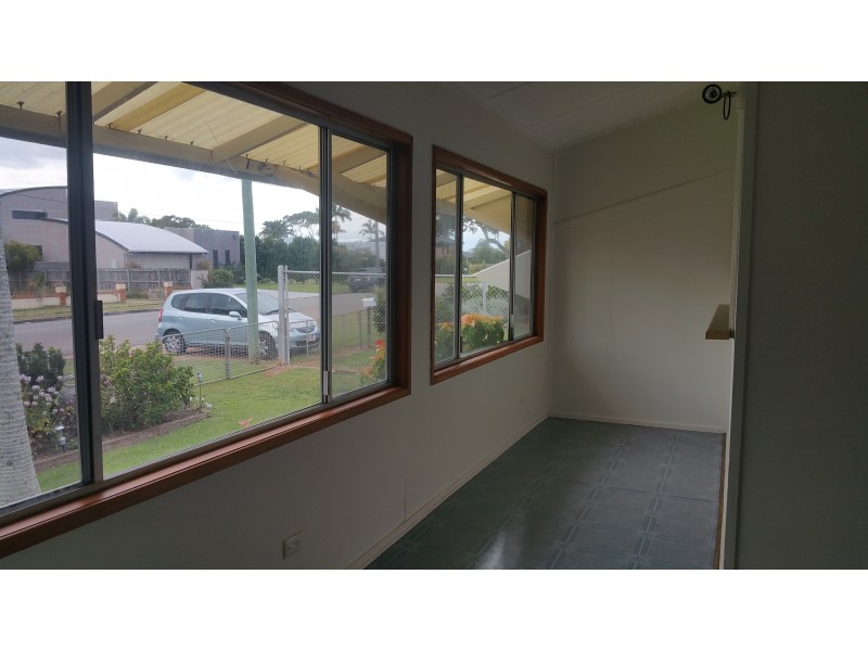 28 Base Street, Victoria Point QLD 4165