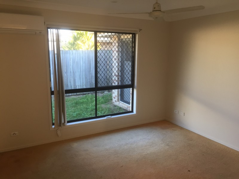 1 Spike Street, Redland Bay QLD 4165