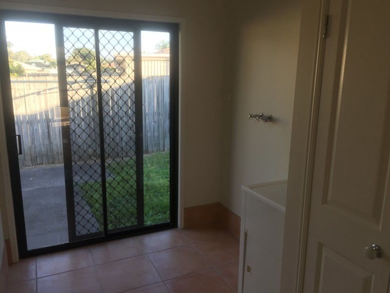 1 Spike Street, Redland Bay QLD 4165