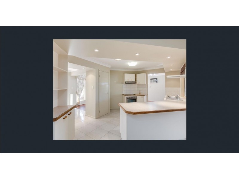 54 Clive Road, Birkdale QLD 4159