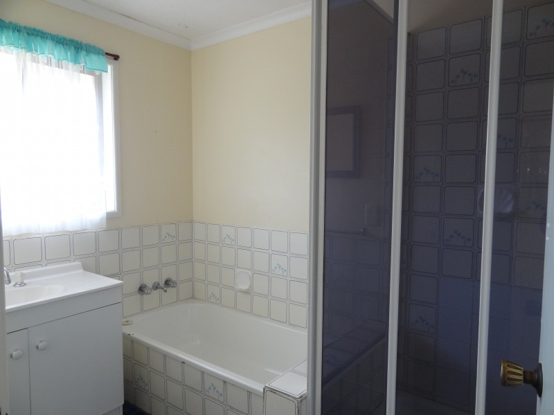1 Nangando Street, Capalaba QLD 4157