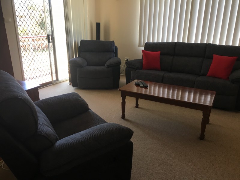 21 Currawong Street, Birkdale QLD 4159