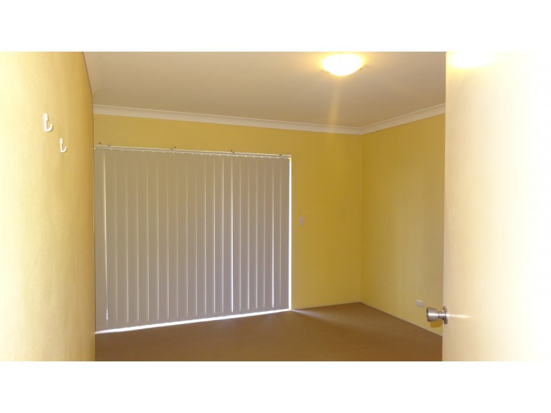 2/19 Alexandra Street, Balmoral QLD 4171