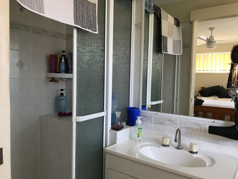 1 Coral Close, Birkdale QLD 4159