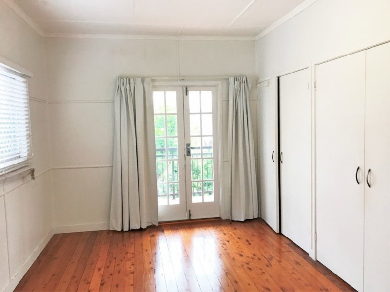 12 Durimbil Street, Camp Hill QLD 4152