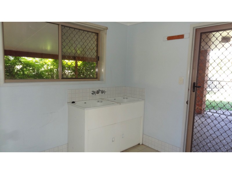 6 Garema Court, Durack QLD 4077