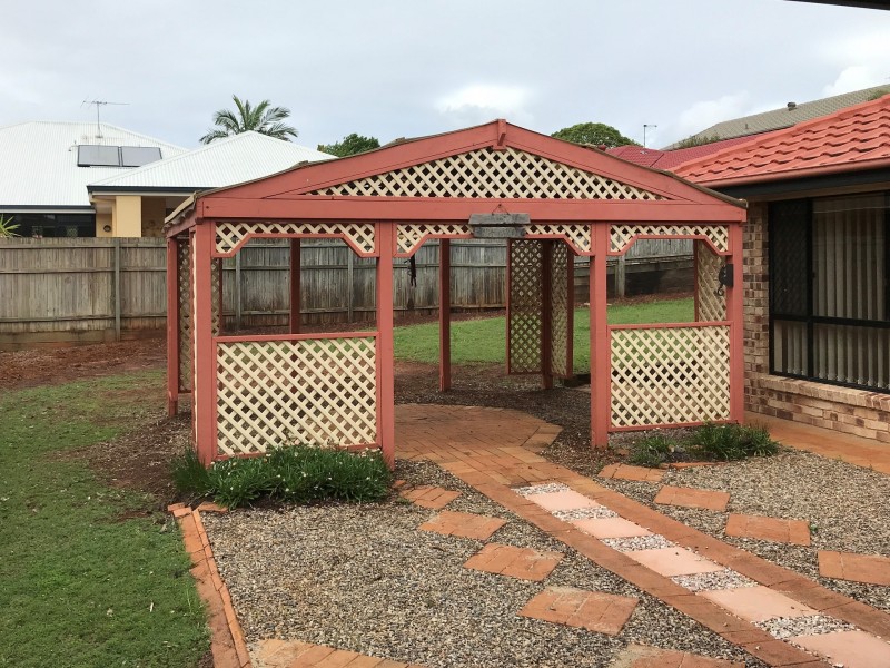 11 Sunray Place, Birkdale QLD 4159