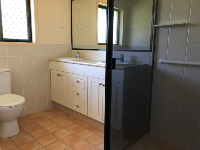 11 Sunray Place, Birkdale QLD 4159