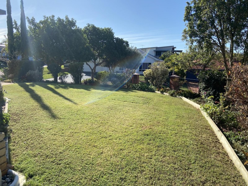 2 St Ives Court, Redland Bay QLD 4165