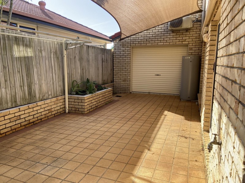 2 St Ives Court, Redland Bay QLD 4165