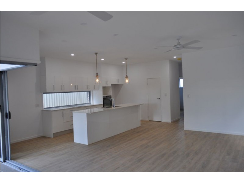 2/40 Bob Barnard Drive, Tugun QLD 4224