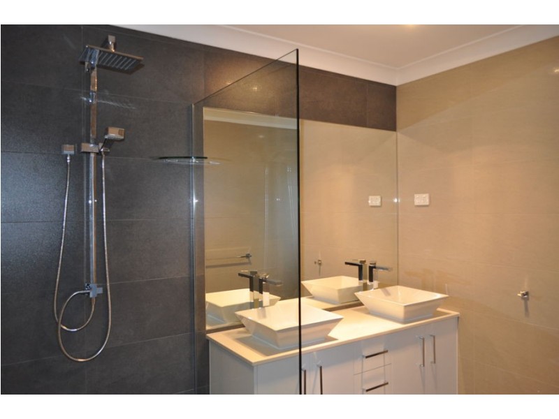 2/40 Bob Barnard Drive, Tugun QLD 4224