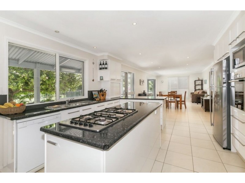52 Coorabin Court, Tallebudgera QLD 4228