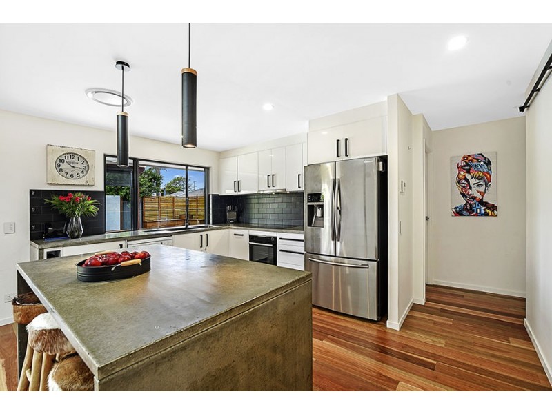 12 Colvillea Court, Palm Beach QLD 4221