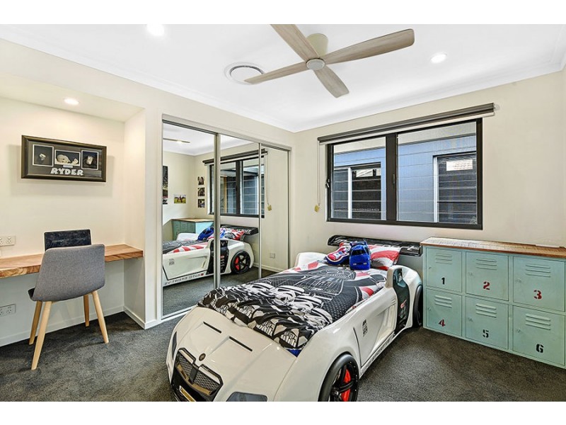 12 Colvillea Court, Palm Beach QLD 4221