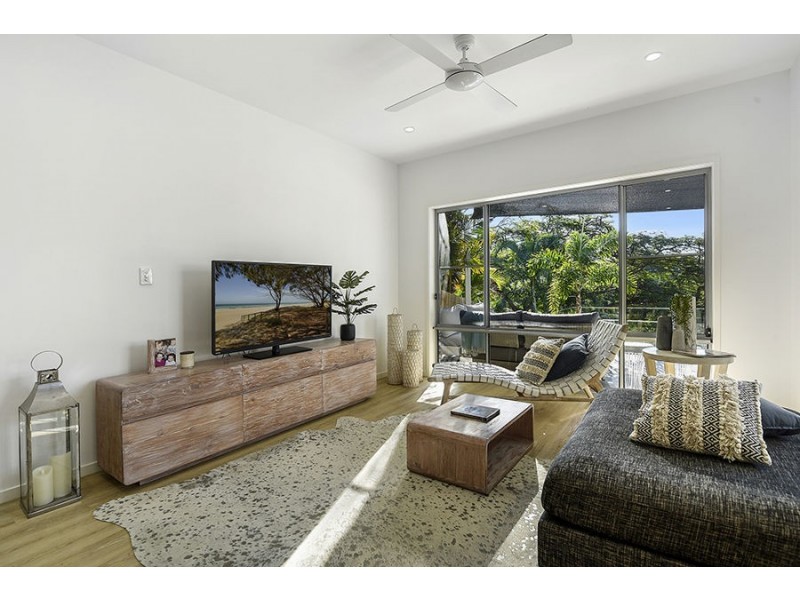 2/40 Bob Barnard Drive, Tugun QLD 4224