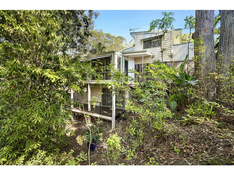 30 Domain Road, Currumbin QLD 4223