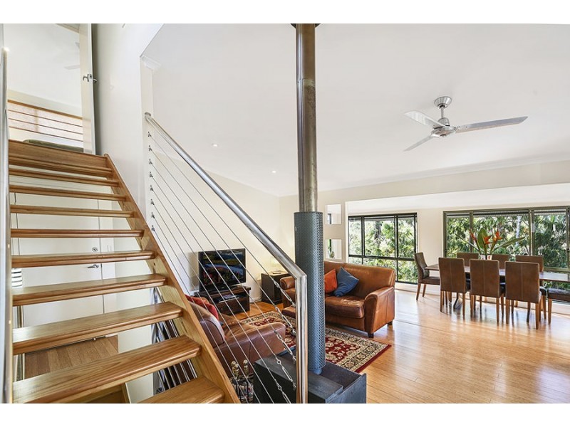 30 Domain Road, Currumbin QLD 4223