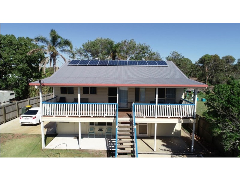 3 Saunders, Elliott Heads QLD 4670