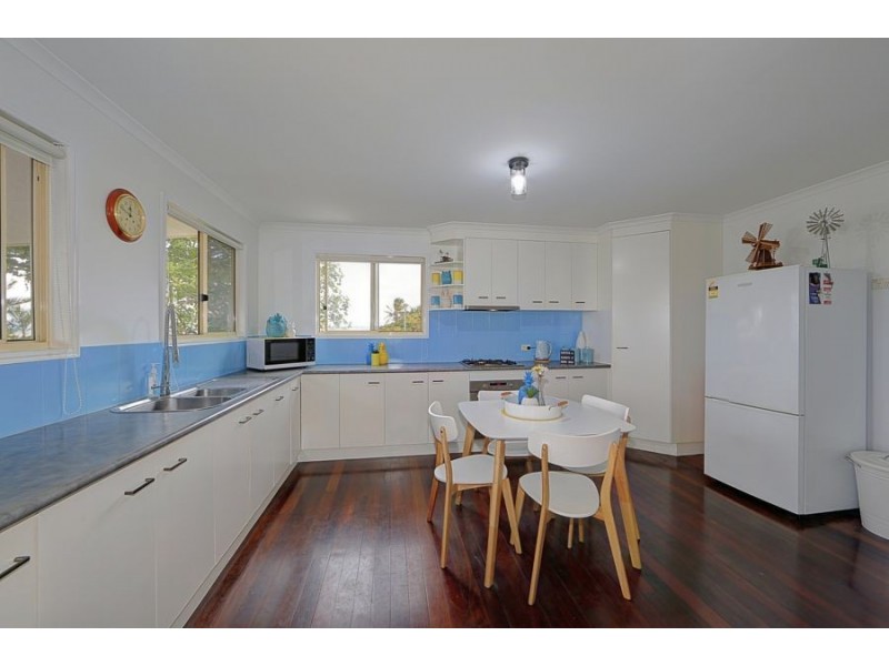 3 Saunders, Elliott Heads QLD 4670