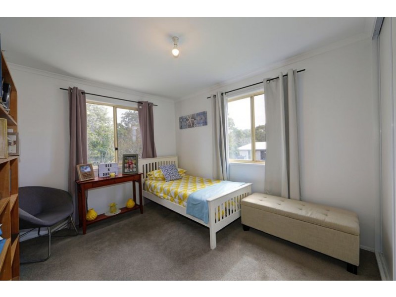 3 Saunders, Elliott Heads QLD 4670