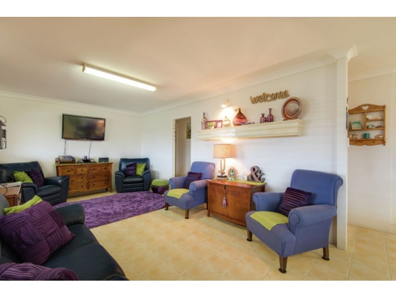 47 Bluewater drive, Elliott Heads QLD 4670