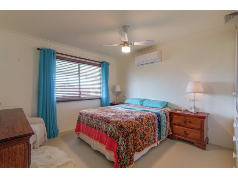47 Bluewater drive, Elliott Heads QLD 4670
