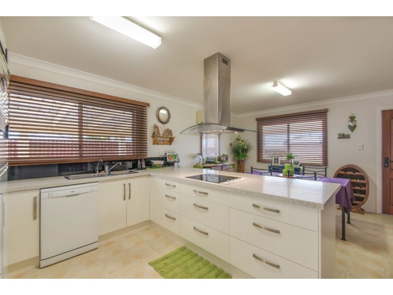 47 Bluewater drive, Elliott Heads QLD 4670