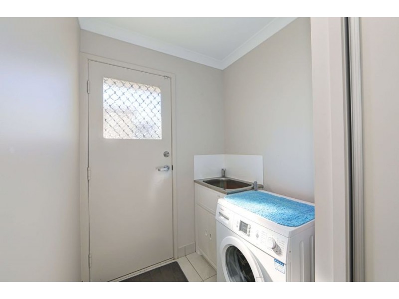 16 Byron street, Burnett Heads QLD 4670