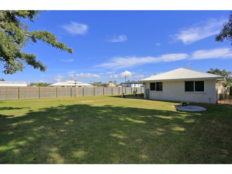 16 Byron street, Burnett Heads QLD 4670