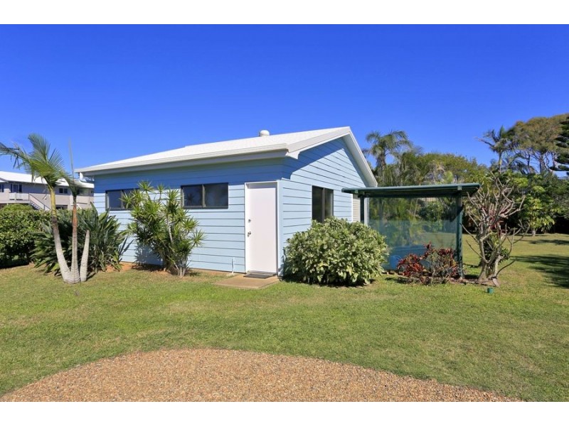 117 Sea Esplanade, Burnett Heads QLD 4670