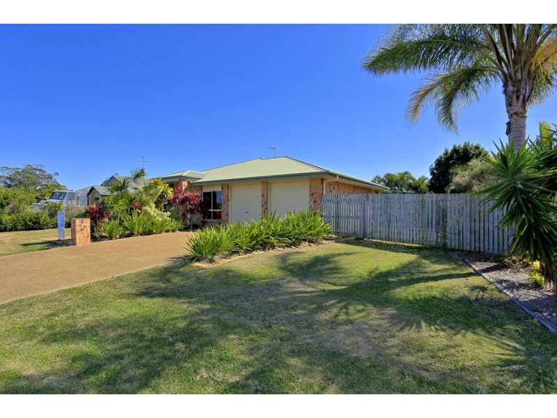 42 Gibsons Road, Burnett Heads QLD 4670