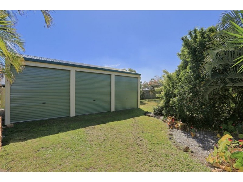 42 Gibsons Road, Burnett Heads QLD 4670