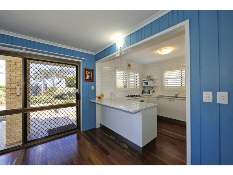 86 Welch Street, Elliott Heads QLD 4670