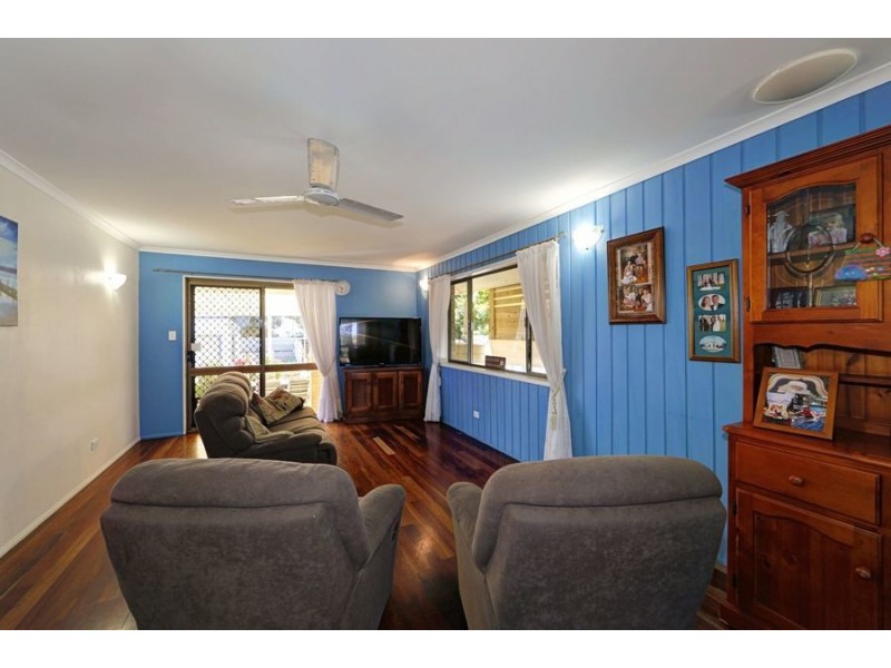 86 Welch Street, Elliott Heads QLD 4670