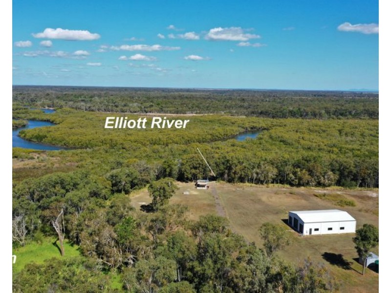 222 Sheehans Road, Elliott Heads QLD 4670