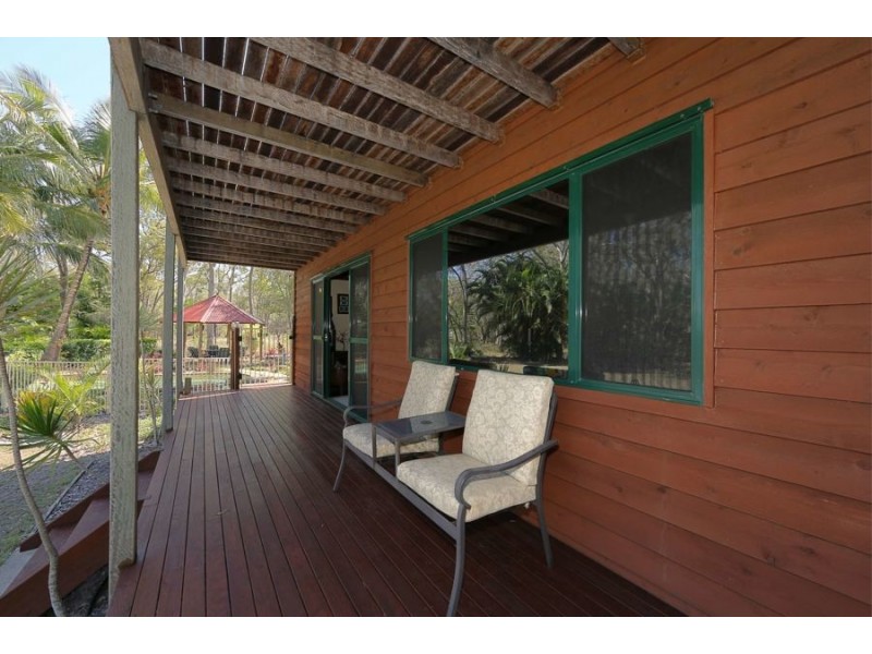 92 Melcer Road, Elliott Heads QLD 4670