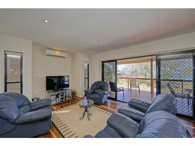 23 Esplanade, Coonarr QLD 4670